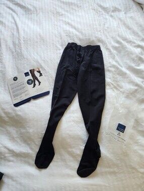 Brand New SIGVARIS Compression Nylons - Black. Size: MS. Compression: 20-30 mmHg